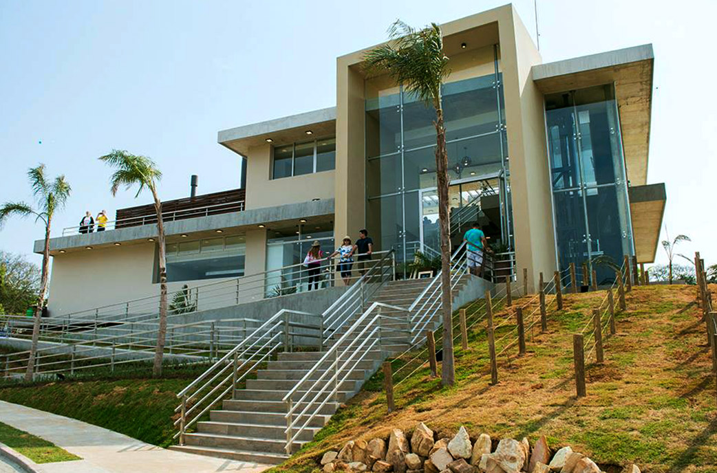 Club House Altos