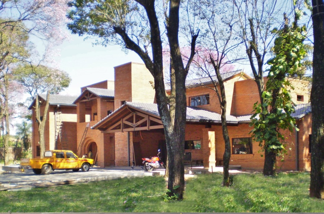 Residencia Fernando De la Mora